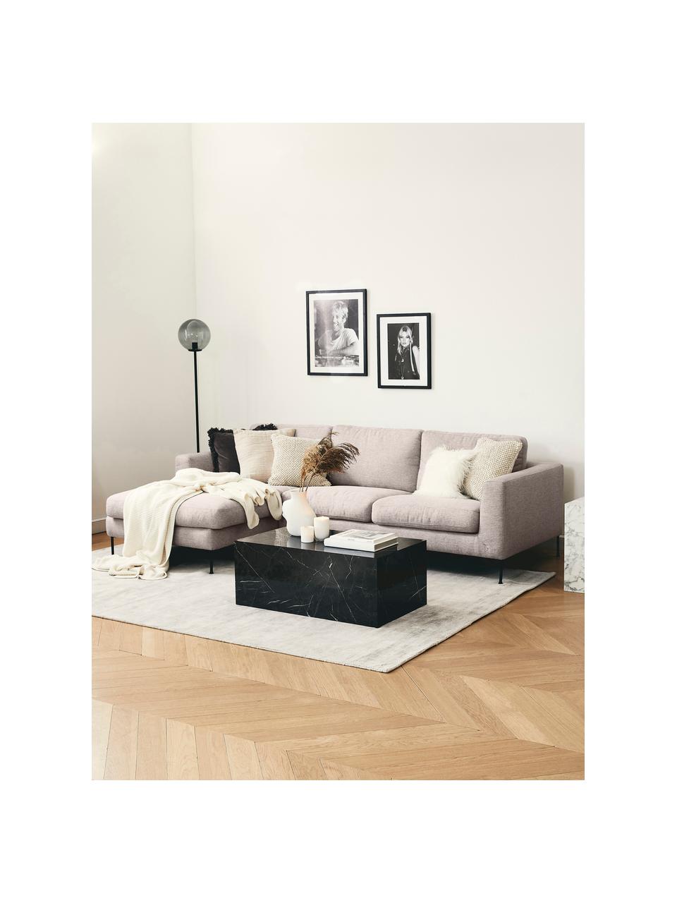Sofa narożna z metalowymi nogami Cucita (4-osobowa), Tapicerka: tkanina (poliester) Dzięk, Stelaż: lite drewno sosnowe z cer, Nogi: metal lakierowany, Beżowa tkanina, S 302 x G 163 cm, lewostronna