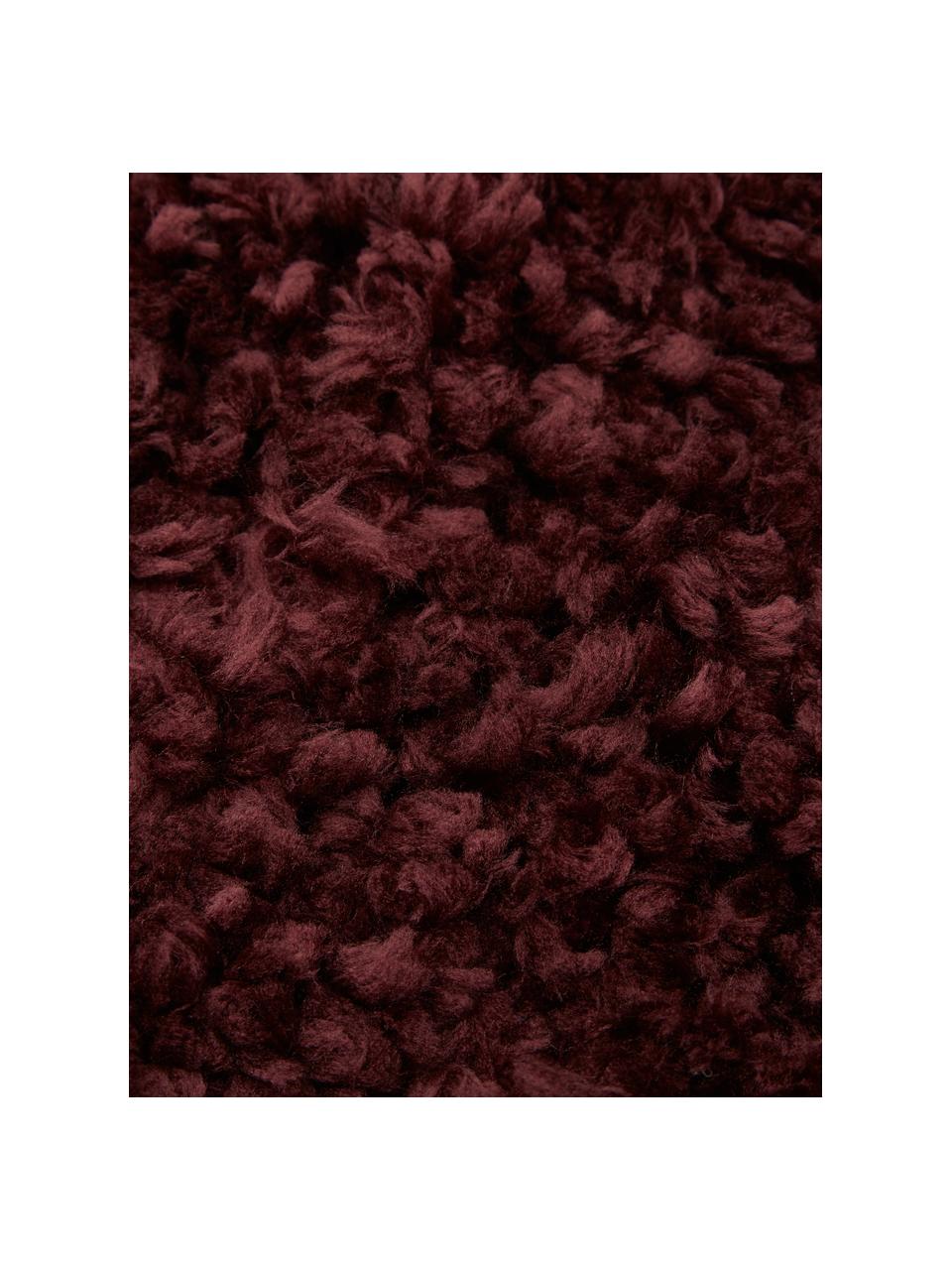 Flauschiges Kissen Oscar, mit Inlett, Bezug: 95% Baumwolle, 5% Acryl, Burgund, 50 x 50 cm