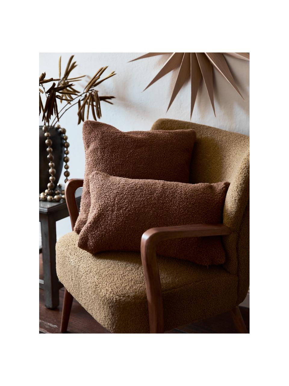 Teddy loungefauteuil Moritz met armleuningen, Zitvlak: polyester, Teddy olijfgroen, helder hout, B 67 x D 74 cm