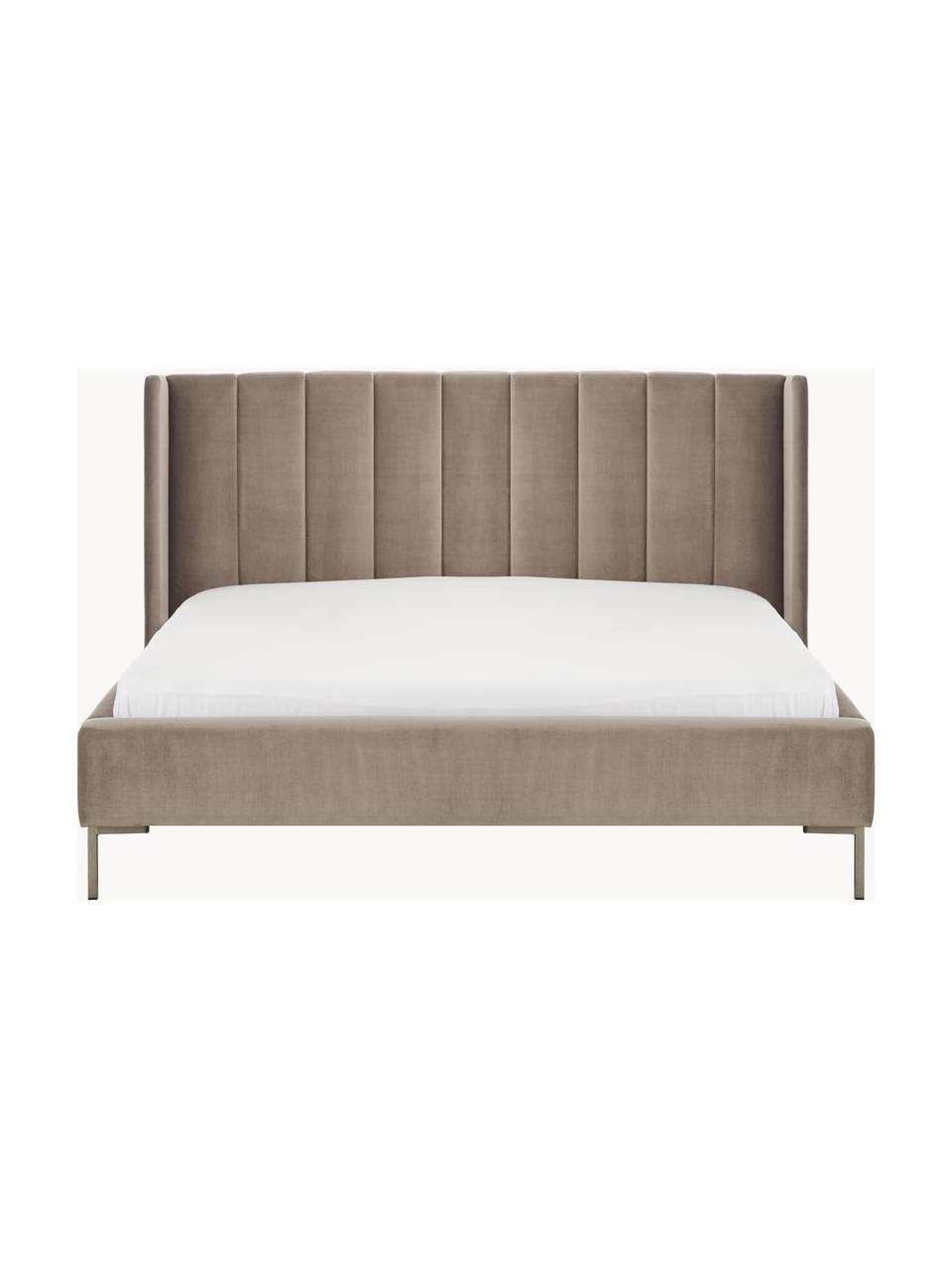 Gestoffeerd fluwelen bed Dusk, Bekleding: polyester fluweel Met 30., Frame: massief grenenhout en pla, Poten: gepoedercoat metaal Dit p, Fluweel taupe, B 180 x L 200 cm