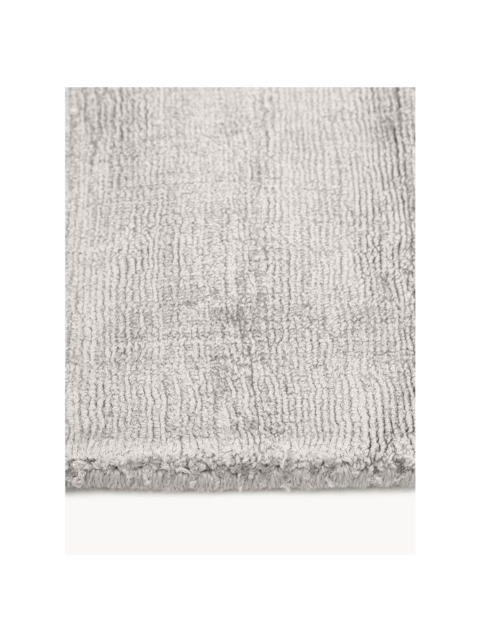 Tapis en viscose tissé main Jane, Grège, larg. 120 x long. 180 cm (taille S)