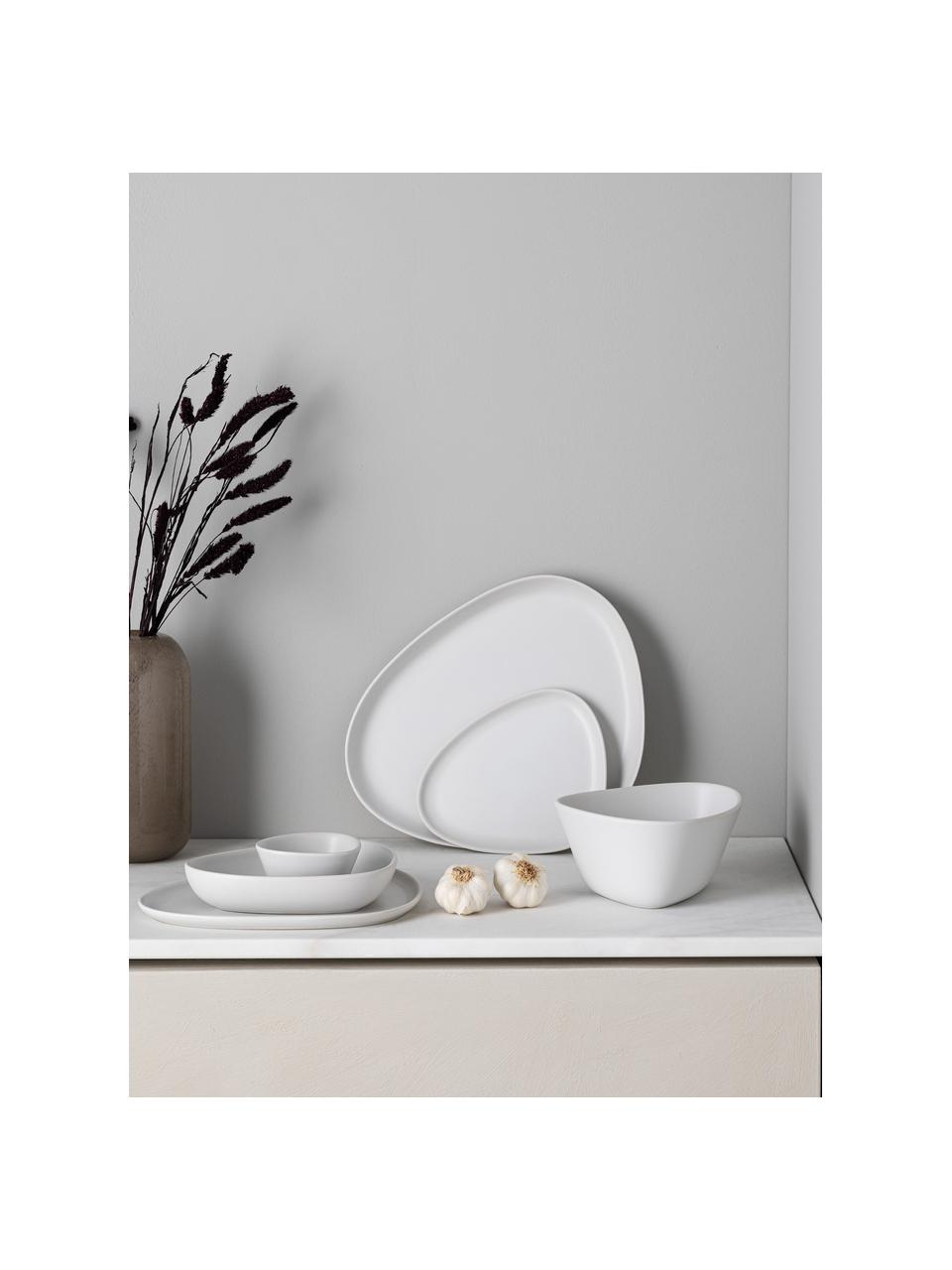 Handgefertigte Servierplatte Monaco, Steingut, Weiß, B 35 x T 30 cm