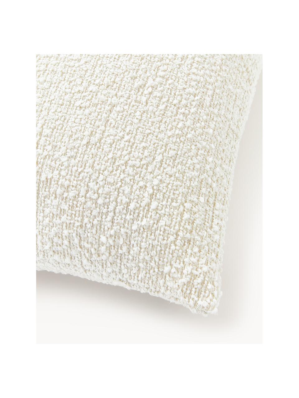 Housse de coussin en bouclette Bellamie, Tissu bouclette (95 % polyester, 5 % polyacrylique)

La bouclette est une matière qui se caractérise par sa texture aux courbes irrégulières. La surface caractéristique est créée par des boucles tissées de fils différents qui confèrent au tissu une structure unique. La structure bouclée a un effet à la fois isolant et moelleux, ce qui rend le tissu particulièrement douillet, Bouclette blanche, larg. 60 x long. 60 cm