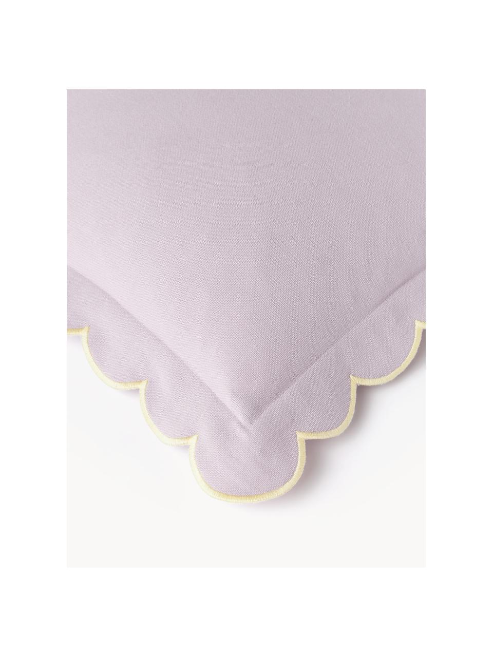 Housse de coussin 45x45 en coton avec bordure ondulée Atina, 100 % coton

Le matériau est certifié STANDARD 100 OEKO-TEX®, 4265CIT, CITEVE, Lilas, larg. 45 x long. 45 cm