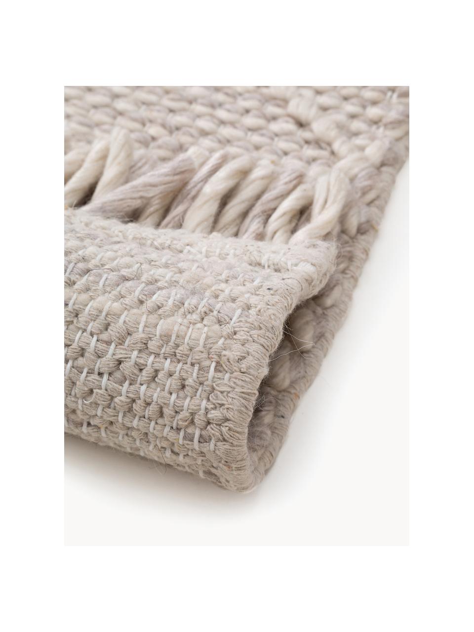 Alfombra artesanal de lana Daphne, 60% lana, 40% poliéster

Las alfombras de lana se pueden aflojar durante las primeras semanas de uso, la pelusa se reduce con el uso diario, Beige, An 80 x L 150 cm (Tamaño XS)