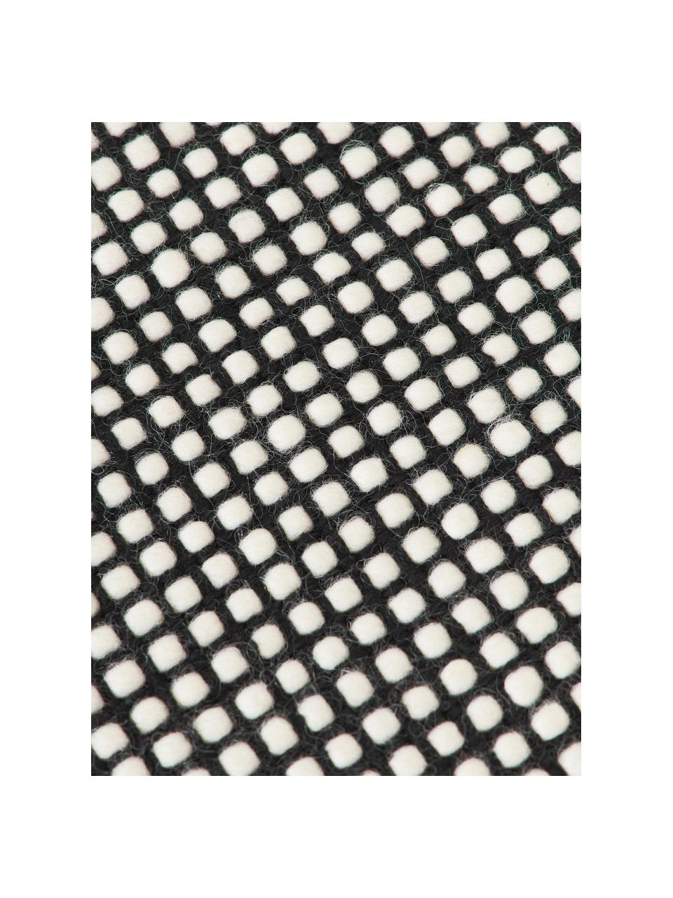 Handgeweven wollen vloerkleed Amaro, Bovenzijde: 100 % wol, Onderzijde: 100 % katoen Bij wollen v, Zwart, crèmewit, B 200 x L 300 cm (maat L)