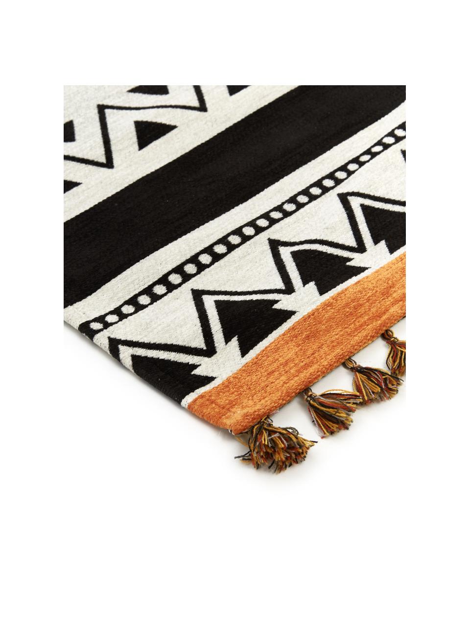 Kelim koberec s etno vzorom a strapcami Afar, Čierna