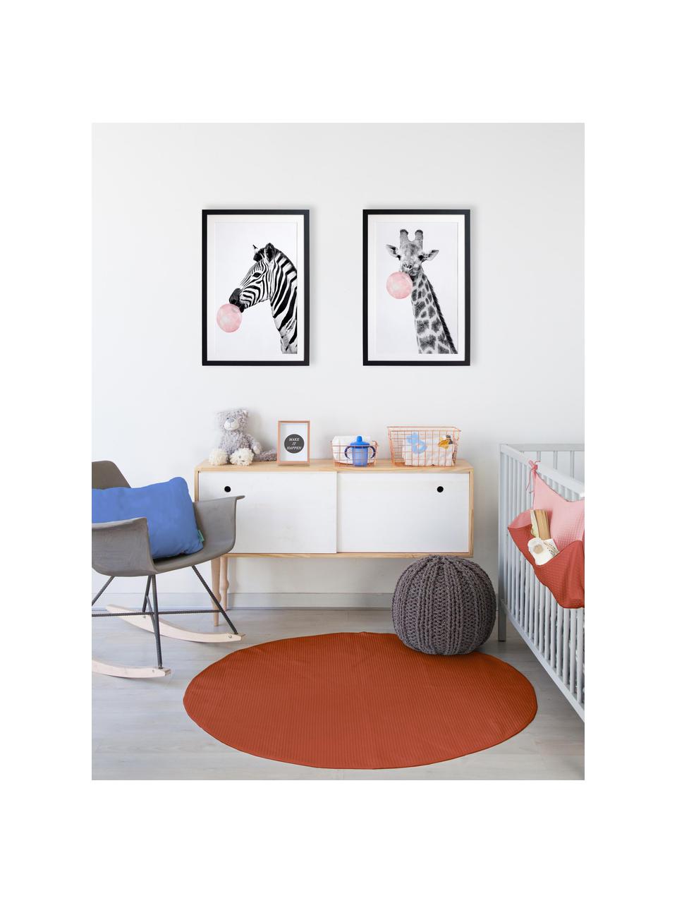 Gerahmter Digitaldruck Giraffe, Bild: Digitaldruck auf Papier, Rahmen: Holz, lackiert, Front: Kunststoff, matt, Schwarz, Weiß, Rosa, B 45 x H 65 cm