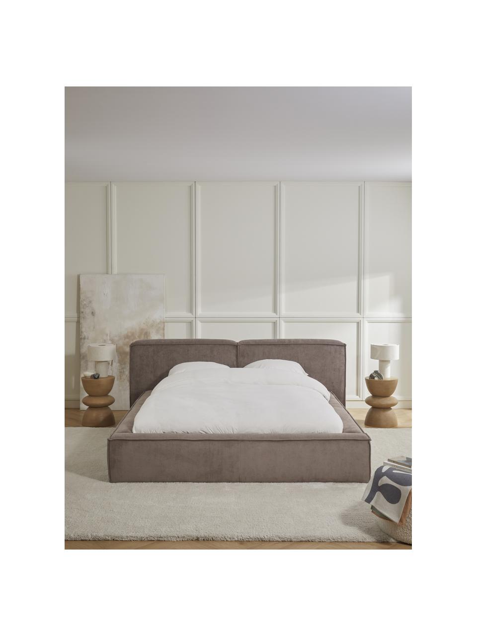 Gestoffeerd bed Lennon van corduroy met opbergfunctie, Bekleding: corduroy (98% polyester, , Frame: massief grenenhout, FSC-g, Poten: hout, FSC-gecertificeerd,, Corduroy bruin, B 180 x L 200 cm