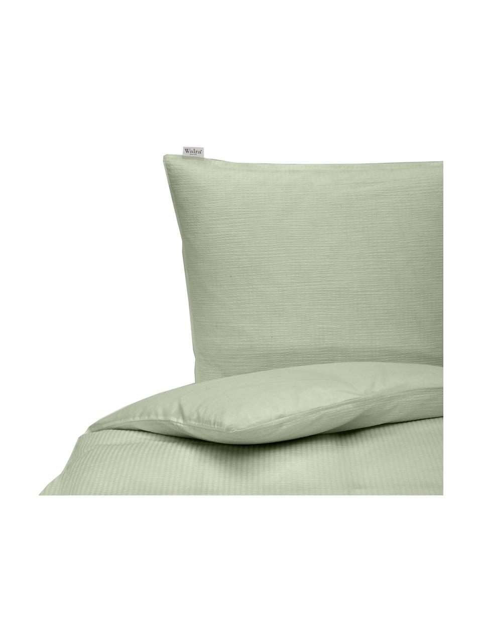Krepová posteľná bielizeň Basic & Tough, Svetlozelená, 155 x 220 cm + 1 vankúš 80 x 80 cm