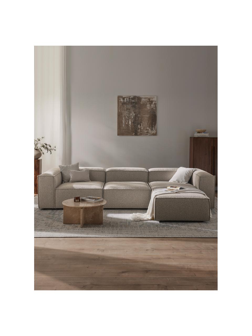 Modulares Sofa Lennon (4-Sitzer) aus Bouclé mit Hocker, Bezug: Bouclé (100 % Polyester) , Gestell: Massives Kiefernholz, Spe, Füße: Kunststoff Dieses Produkt, Bouclé Off White, B 327 x T 207 cm