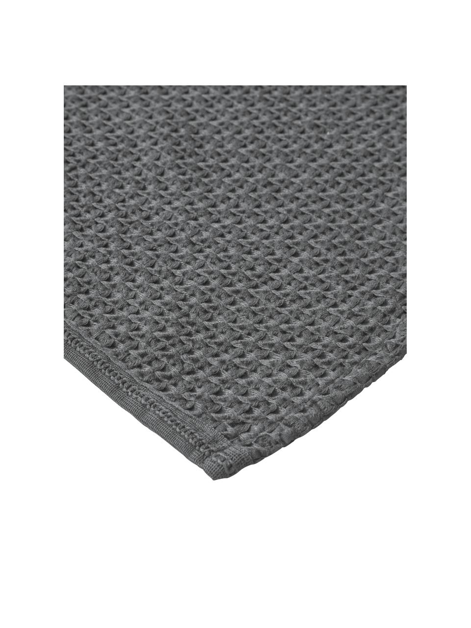 Narzuta z piki waflowej Levana, 100% bawełna

Ten produkt został przetestowany pod kątem substancji szkodliwych i certyfikowany zgodnie z STANDARD 100 by OEKO-TEX® CITEVE 5763CIT, Ciemny szary, S 180 x D 250 cm