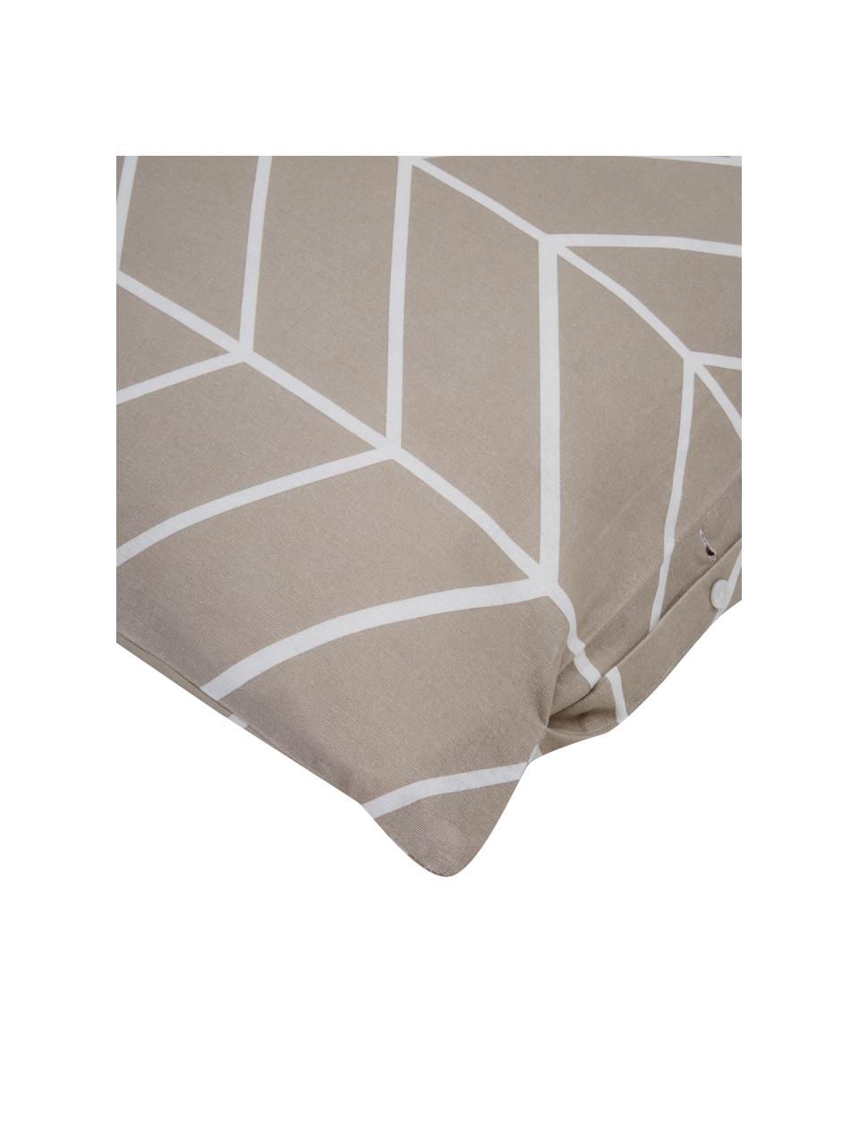 Flanelové povlečení se vzorem Yule, 100% flanel 

Flanel je příjemně měkká, lehká látka, která má na jedné nebo obou stranách jemně zdrsněné povrchy a zvláště příjemně hřeje v chladnějších měsících roku. Flanel je navíc velmi odolný a má prodyšné vlastnosti, reguluje teplotu a absorbuje vlhkost a zajišťuje tak ideální klima pro tělo., Taupe, bílá, 140 x 200 cm + 1 polštář 80 x 80 cm