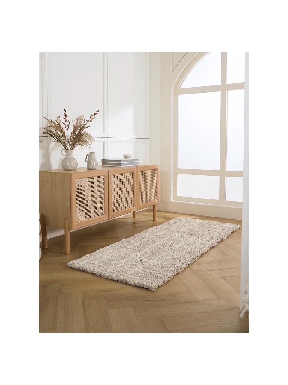 Passatoia soffice a pelo lungo fatta a mano Amelie, Retro: poliestere riciclato, Beige, bianco crema, Larg. 80 x Lung. 200 cm