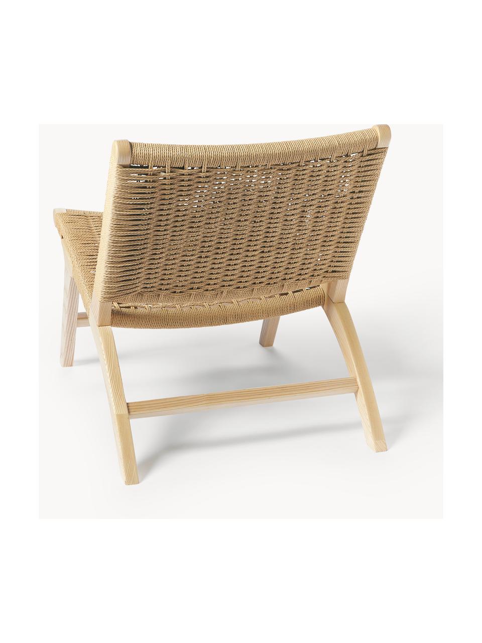 Poltrona lounge con intreccio in rattan in legno di frassino Ira, Struttura: legno di frassino massicc, Legno di frassino, Larg. 58 x Alt. 69 cm