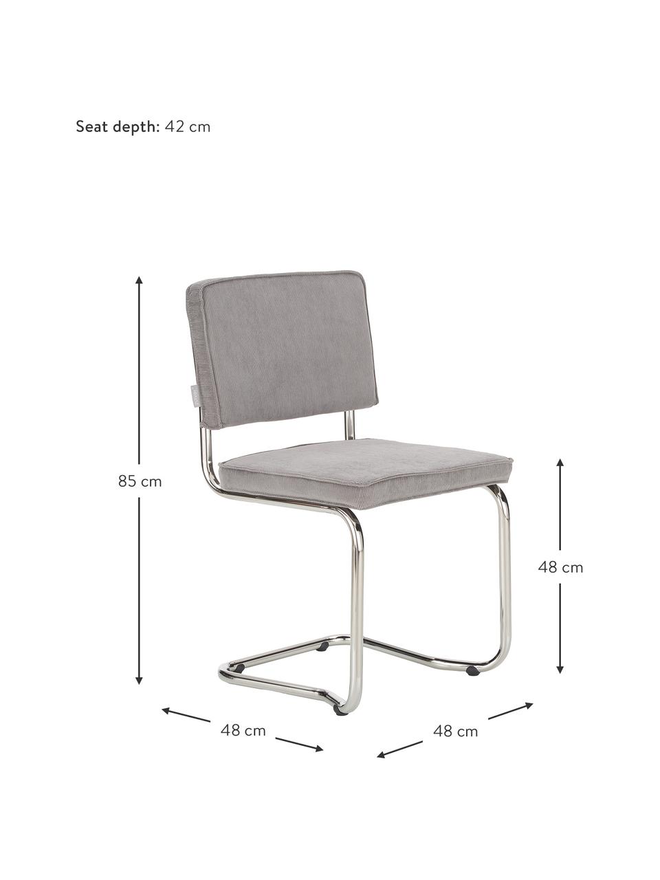 Sedia cantilever in velluto a coste Kink, Rivestimento: 88% nylon, 12% poliestere, Struttura: metallo cromato, Piedini: materiale sintetico, Velluto a coste grigio chiaro, cromato, Larg. 48 x Prof. 48 cm