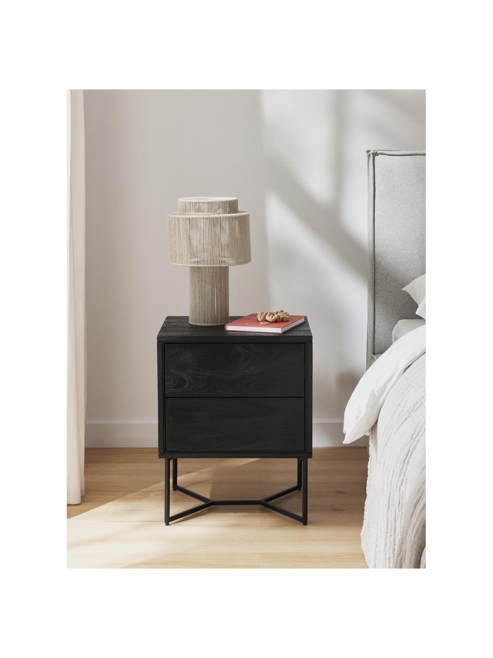 Mesilla de noche de madera de mango maciza Luca, con cajones, Patas: metal con pintura en polv, Madera de mango negro pintado, negro, An 45 x Al 57 cm