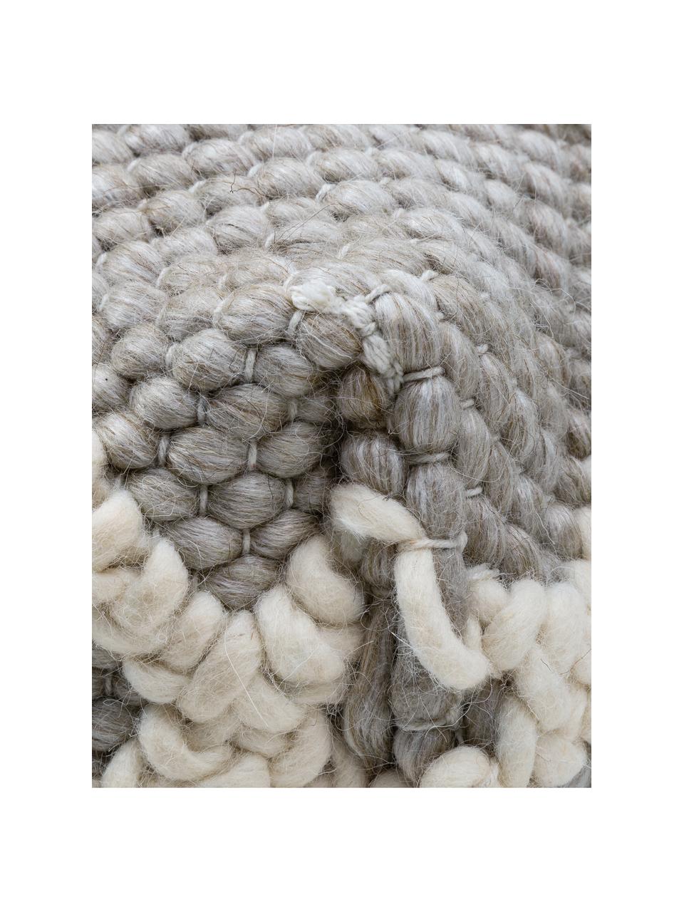 Gebreide poef Anna, Bekleding: 80% wol, 20% katoen, Onderzijde: katoen, Grijs, crèmekleurig, B 45 x H 30 cm