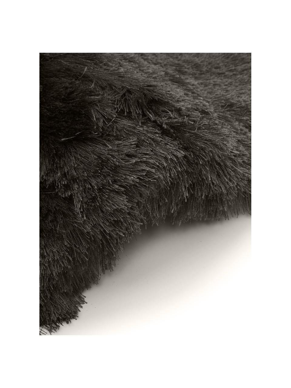 Glanzend hoogpolig  vloerkleed Jimmy in donkergrijs, Bovenzijde: 100% polyester, Onderzijde: 100% katoen, Donkergrijs, B 80 x L 150 cm (maat XS)