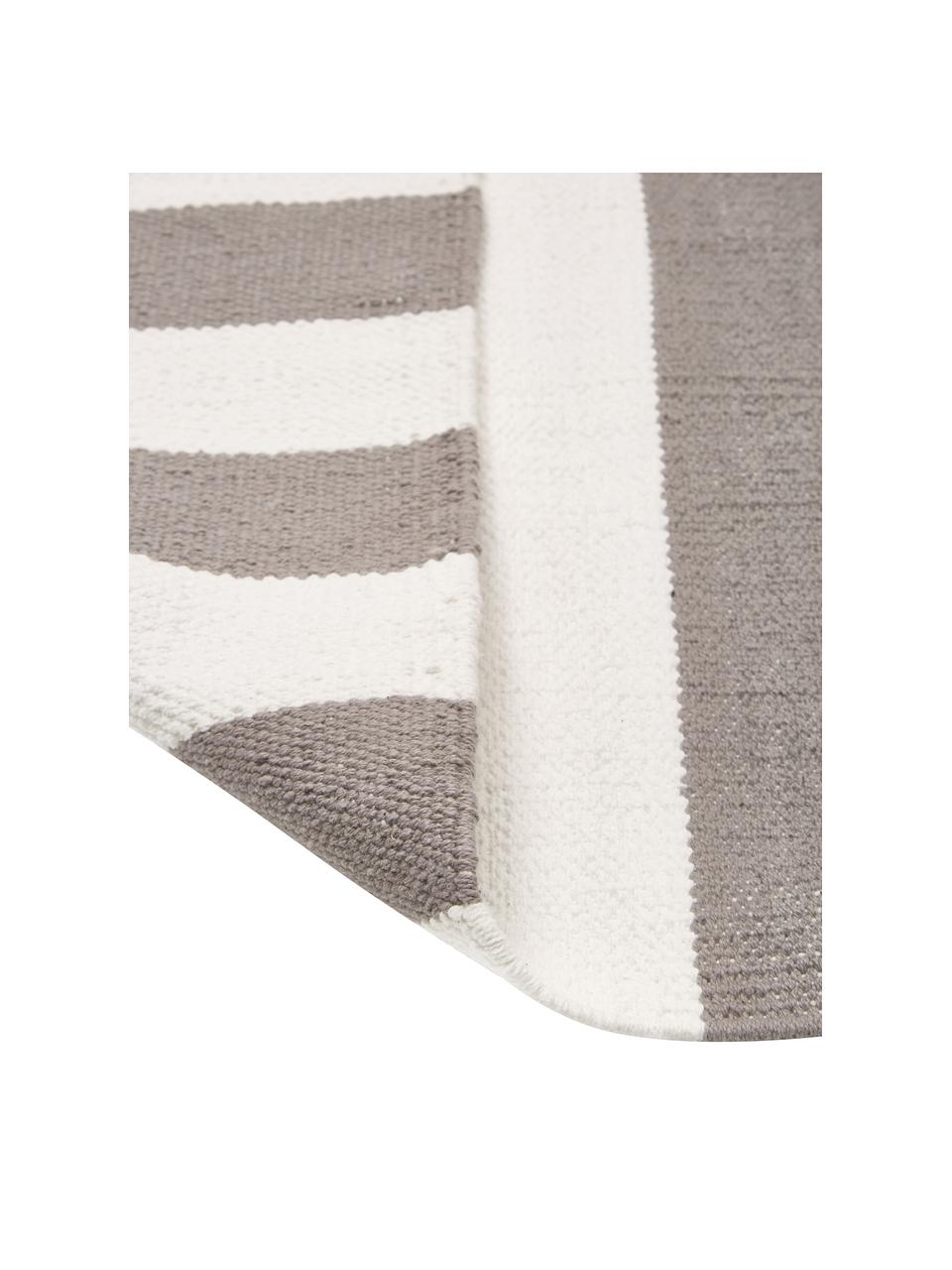 Gestreifter Baumwollteppich Blocker in Grau/Weiß, handgewebt, 100% Baumwolle, Cremeweiß/Hellgrau, B 160 x L 230 cm (Größe M)