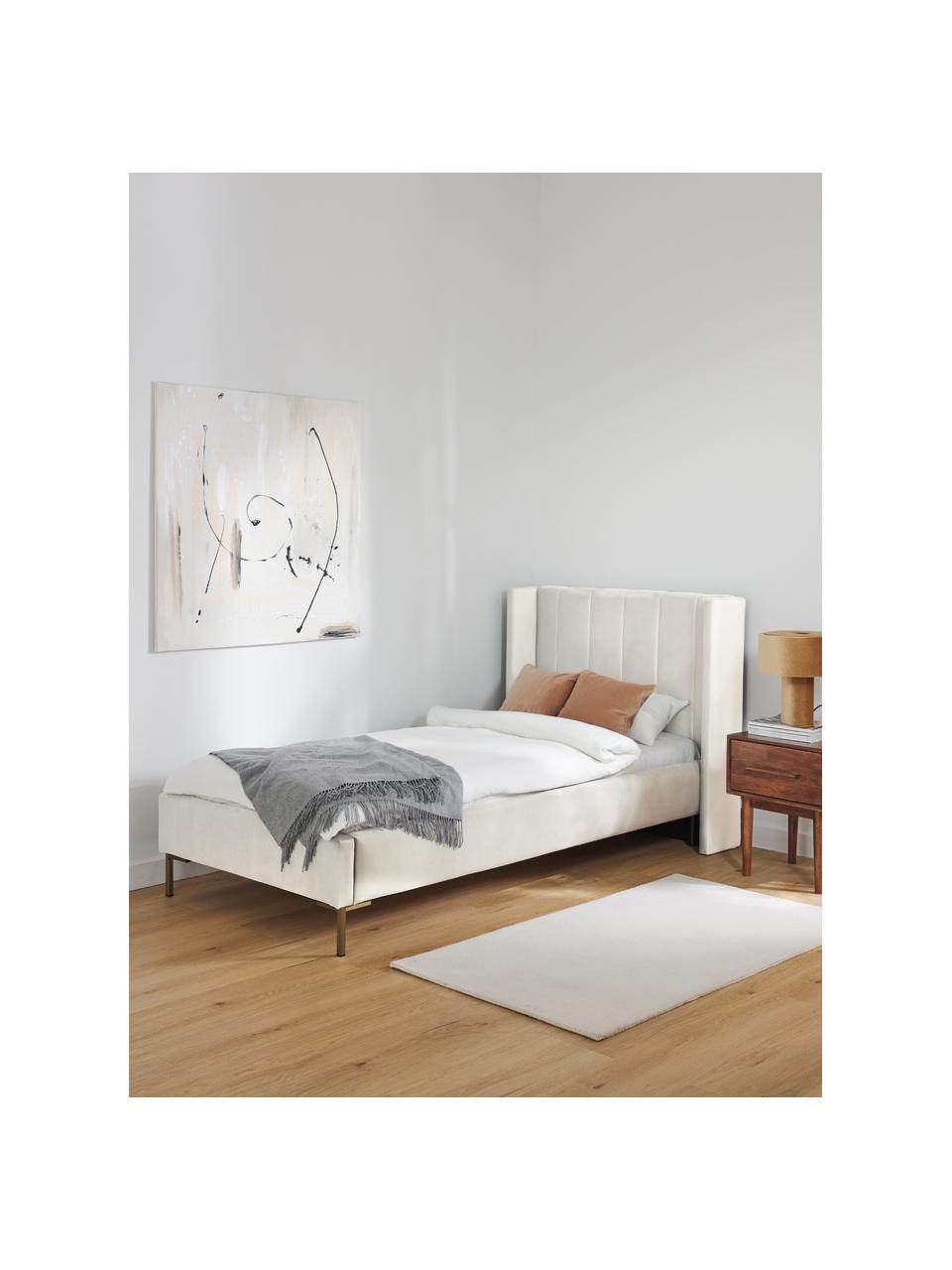 Cama individual de terciopelo Dusk, Tapizado: terciopelo de poliéster A, Estructura: madera de pino maciza con, Patas: metal con pintura en polv, Terciopelo Off White, An 90 x L 200 cm