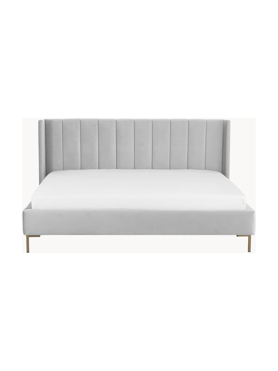 Gestoffeerd fluwelen bed Dusk, Bekleding: polyester fluweel Met 30., Frame: massief grenenhout en pla, Poten: gepoedercoat metaal Dit p, Fluweel lichtgrijs, B 180 x L 200 cm