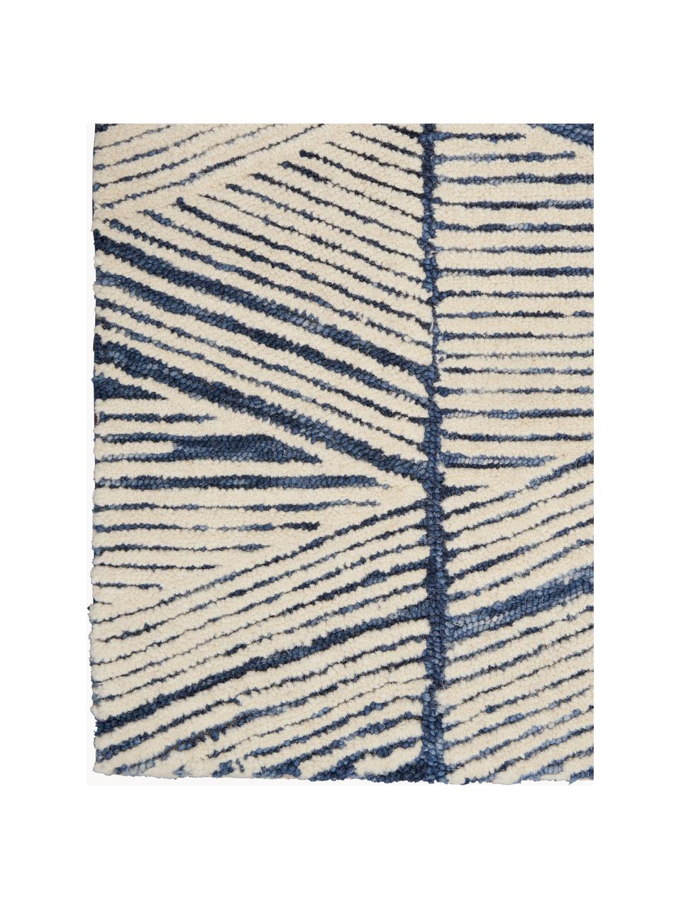 Alfombra corredor artesanal de lana Colorado, 100% lana

Las alfombras de lana se pueden aflojar durante las primeras semanas de uso, la pelusa se reduce con el uso diario., Blanco crema, azul oscuro, An 70 x Al 230 cm