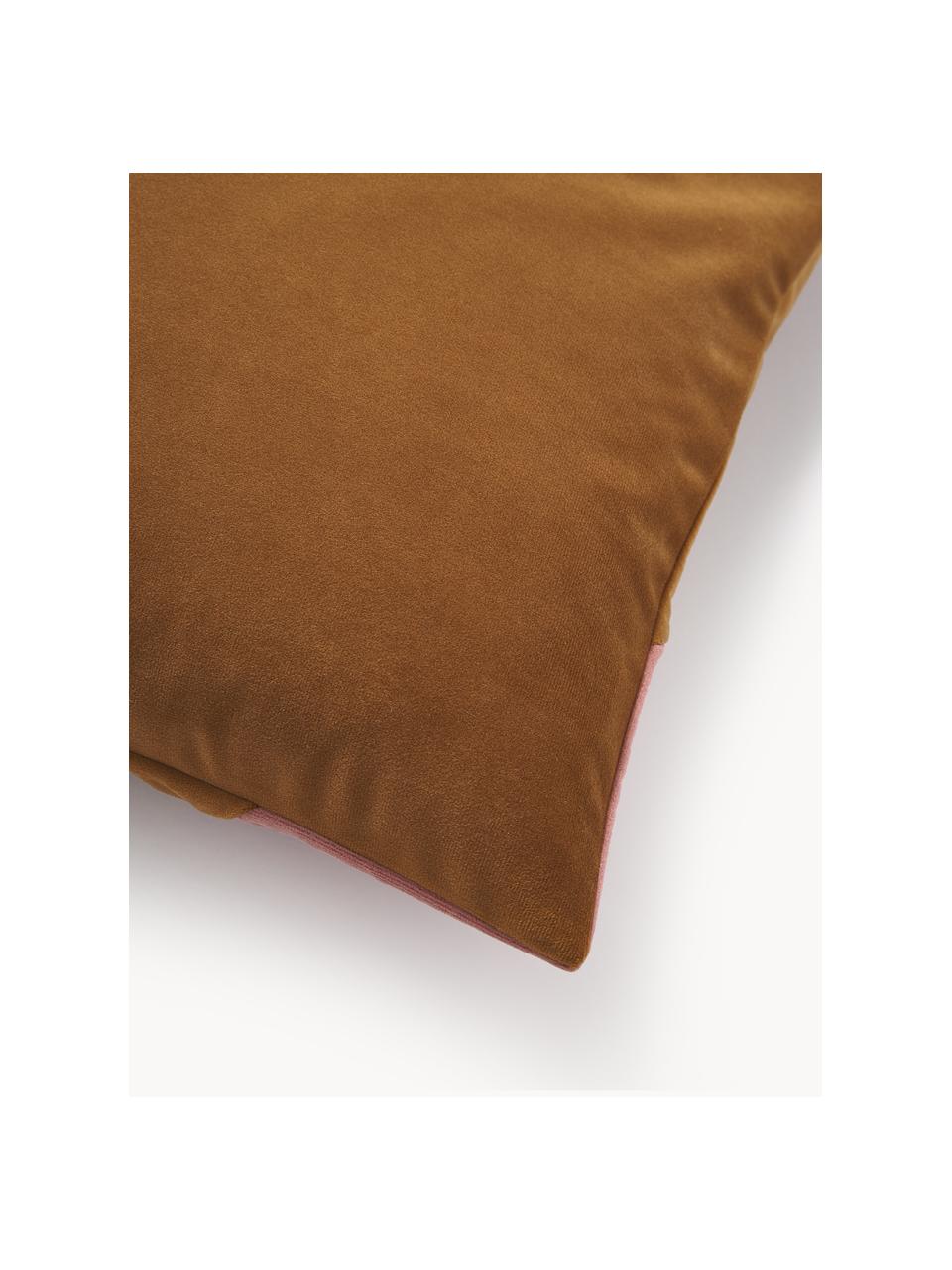 Housse de coussin en velours Lenia de Ines de Cominges, 100 % velours de polyester

Le matériau est certifié STANDARD 100 OEKO-TEX®, 21.HCN.72514, HOHENSTEIN HTTI, Vieux rose, brun caramel, larg. 45 x long. 45 cm