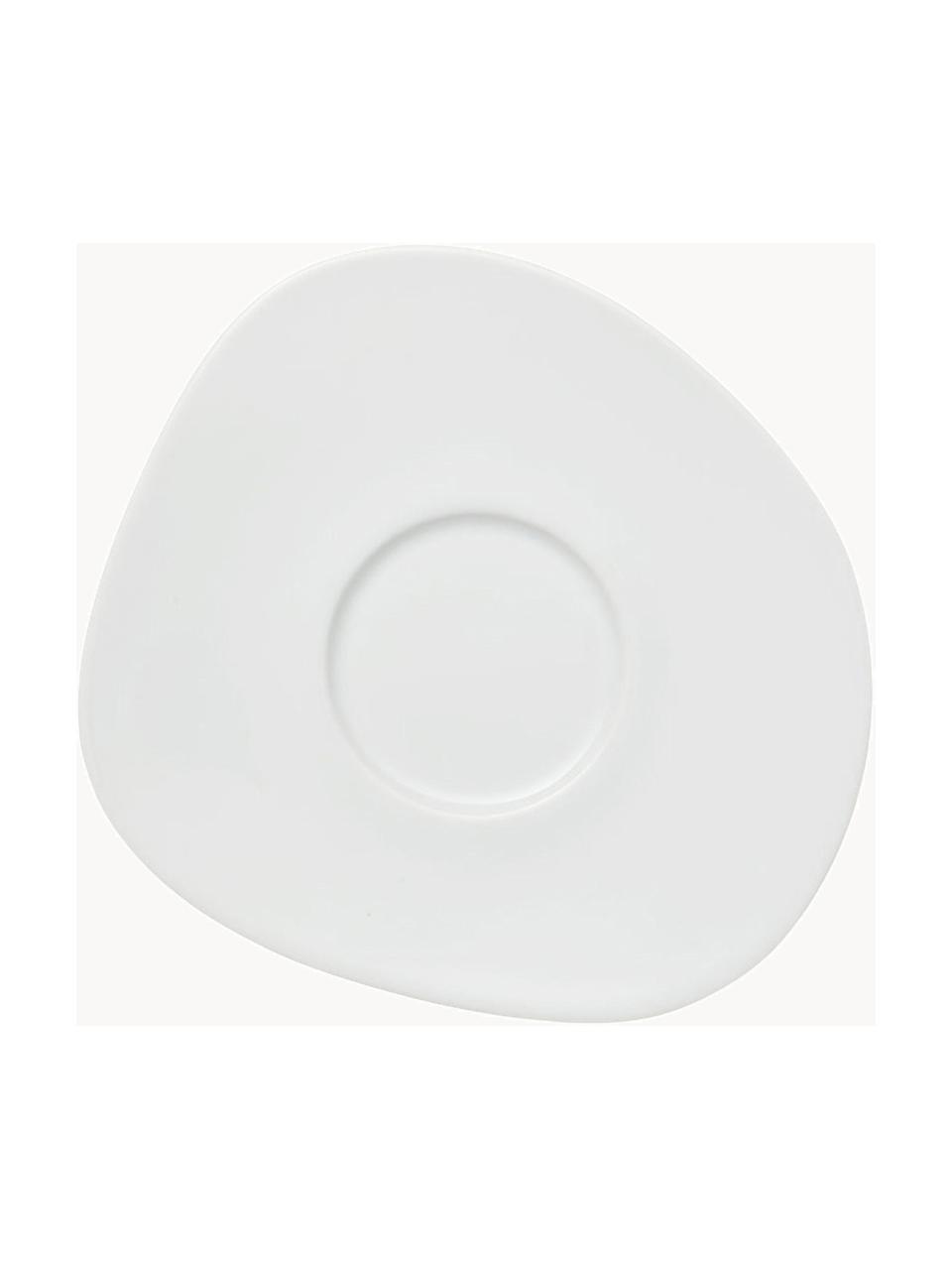 Porzellan-Untertasse Organic mit organischem Rand, Hartporzellan, Weiß, L 18 x B 16 cm