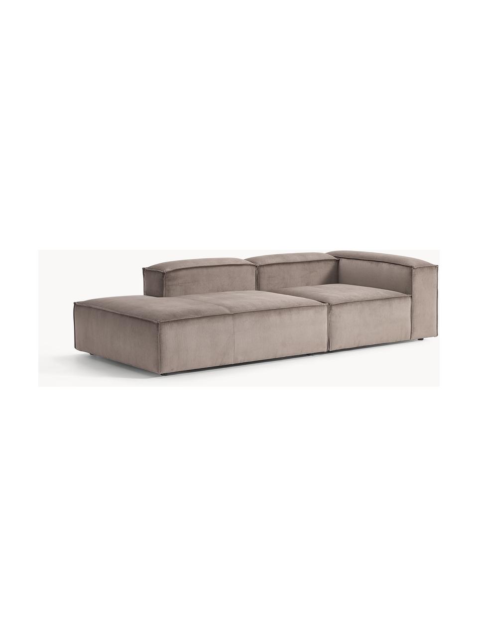 Chaise longue componibile in velluto a coste Lennon, Rivestimento: velluto a coste (92% poli, Rivestimento: schiuma con nucleo di mol, Struttura: legno di pino massiccio, , Piedini: plastica Questo prodotto , Velluto a coste taupe, Larg. 269 x Prof. 119 cm, schienale a sinistra