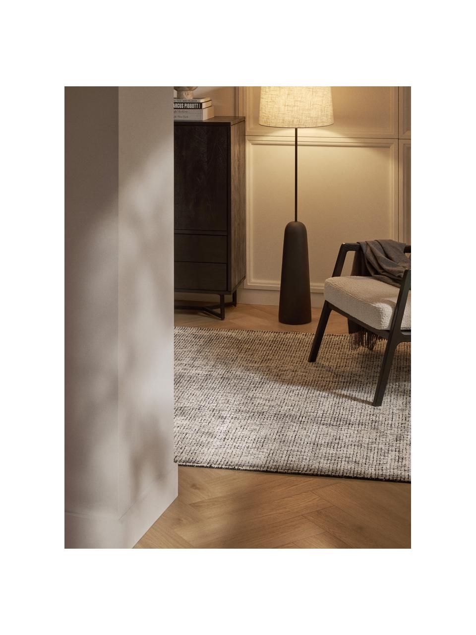 Tappeto a pelo corto tessuto a mano Mansa, 56% lana certificata RWS (Responsible Wool Standard), 44% viscosa, Nero, bianco crema, Larg. 80 x Lung. 150 cm (taglia XS)