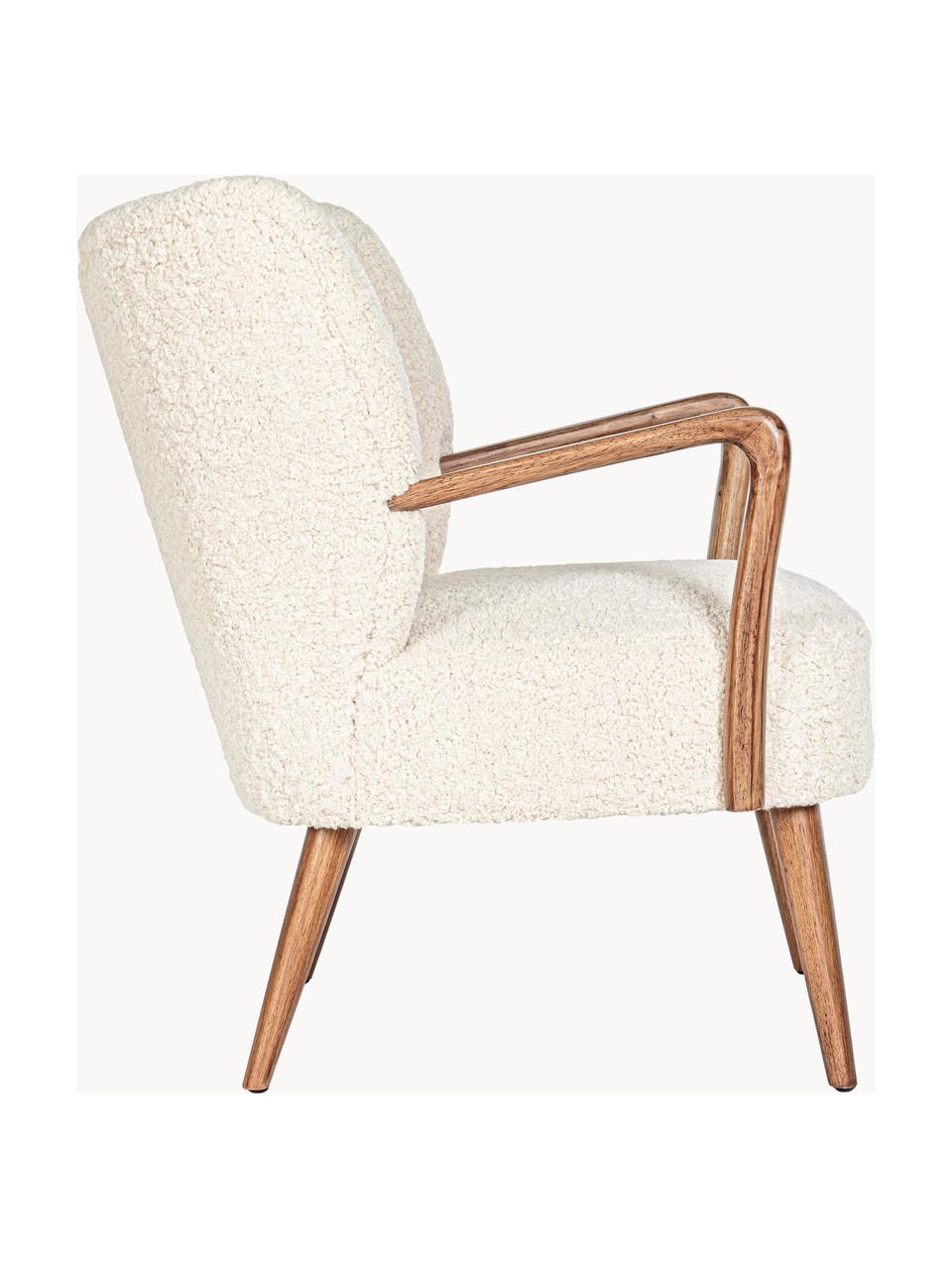 Poltrona lounge in teddy con braccioli Moritz, Seduta: poliestere, Sottostruttura: legno di abete, compensat, Teddy bianco latte, legno chiaro, Larg. 67 x Prof. 74 cm