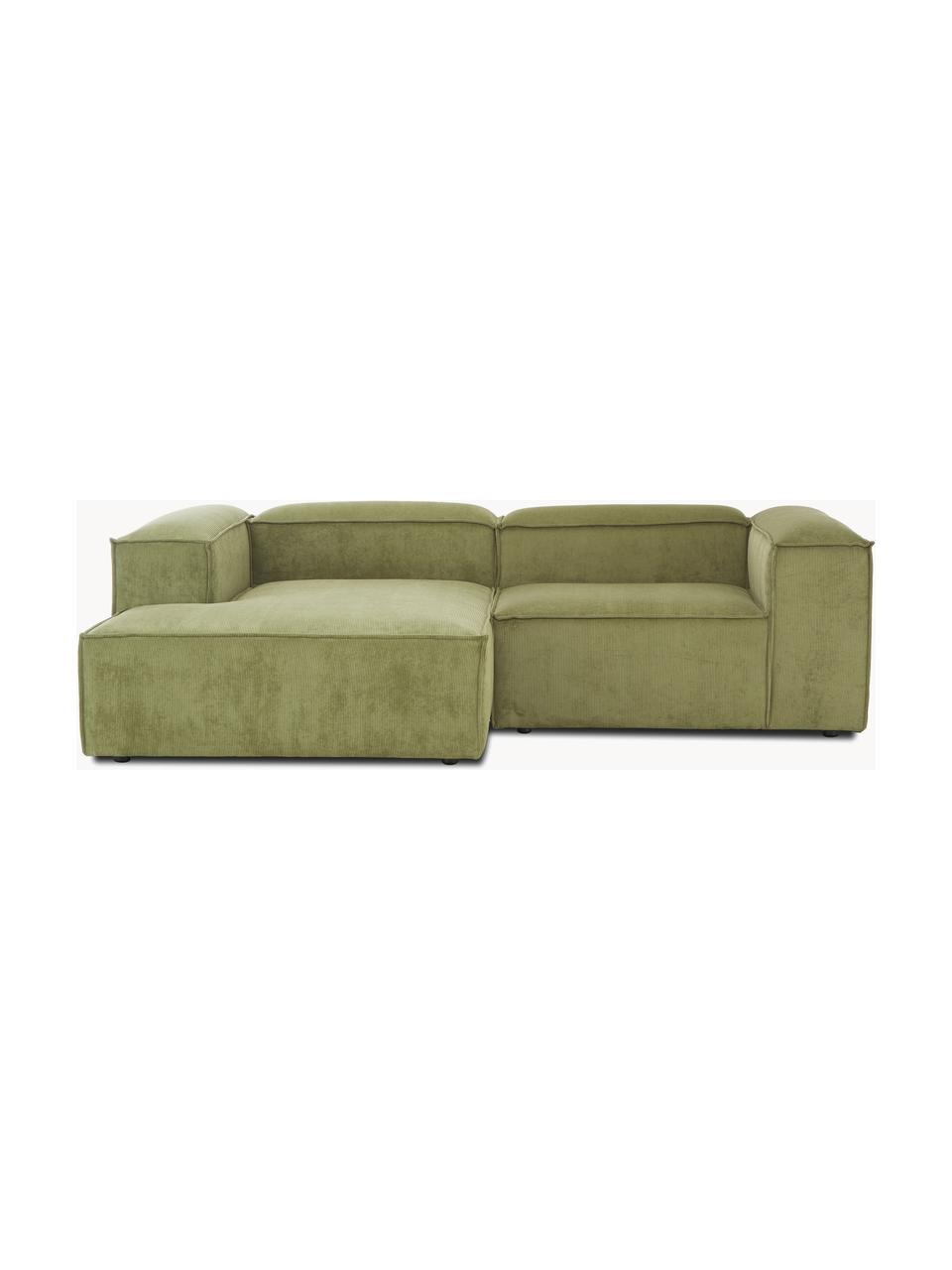 Divano angolare componibile in velluto a coste Lennon, Rivestimento: velluto a coste (92% poli, Struttura: legno di pino massiccio, , Piedini: plastica, Velluto a coste verde oliva, Larg. 238 x Prof. 180 cm, chaise-longue a destra
