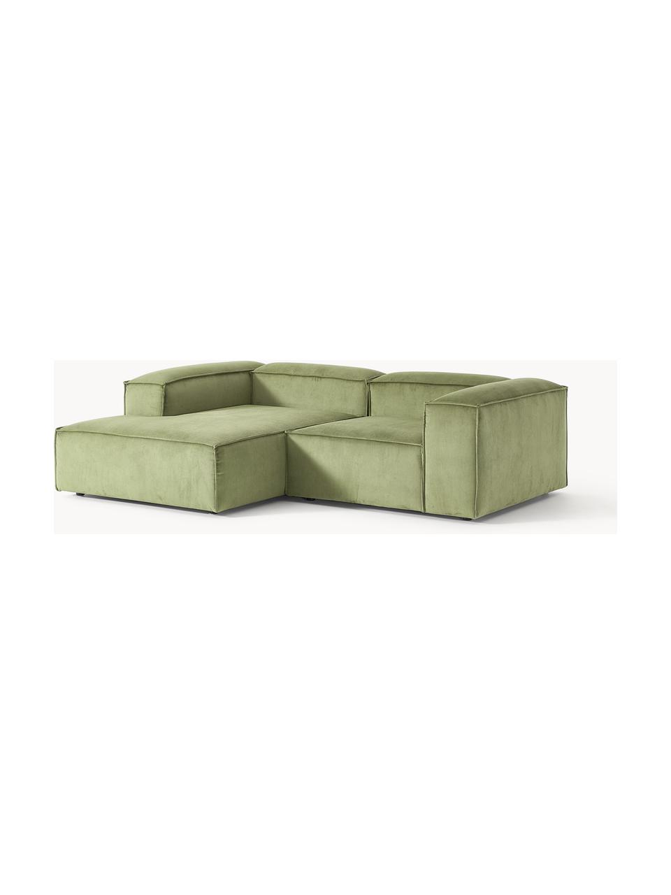 Modulares Ecksofa Lennon aus Cord, Bezug: Cord (92 % Polyester, 8 %, Gestell: Massives Kiefernholz, Spe, Füße: Kunststoff Dieses Produkt, Cord Olivgrün, B 238 x T 180 cm, Eckteil rechts