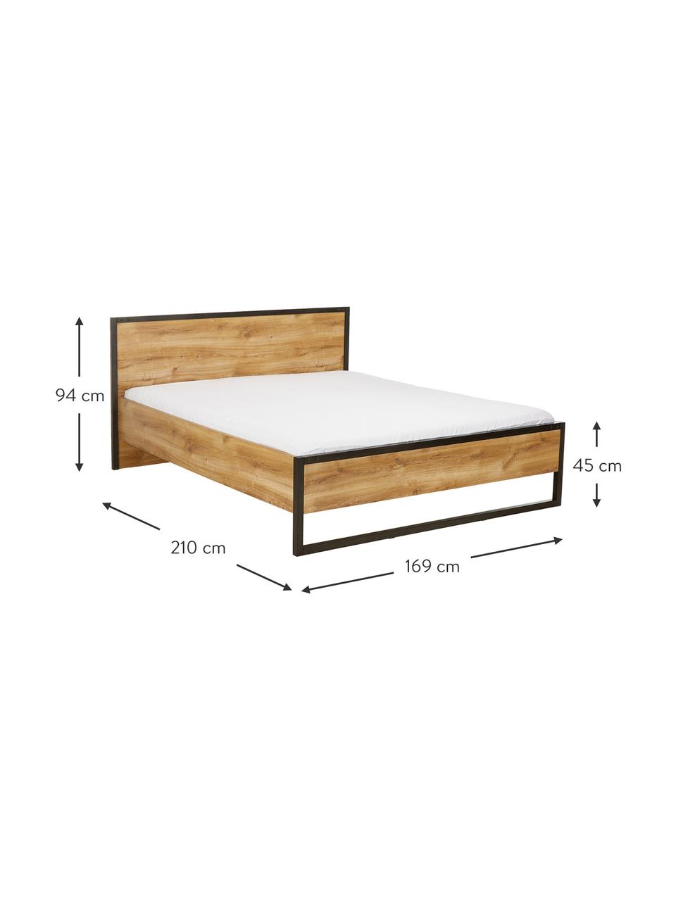 Houten bed Detroit in industrial design, Frame: MDF, Poten: gepoedercoat metaal, Eikenhoutkleurig, 160 x 200 cm