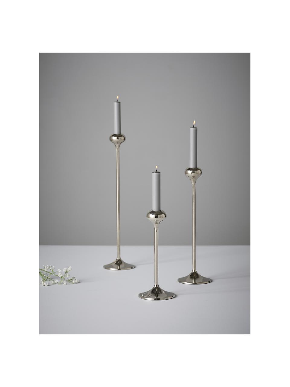 Set de candelabros Rakel, 3 uds., Aluminio recubierto, Plateado, Set de diferentes tamaños