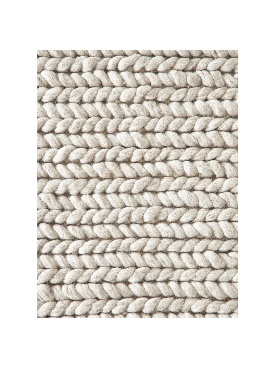 Tappeto in lana con struttura intrecciata Bruna, 100% lana, certificato RWS.

Nel caso dei tappeti di lana, le fibre possono staccarsi nelle prime settimane di utilizzo, questo e la formazione di lanugine si riducono con l'uso quotidiano, Beige, Larg. 80 x Lung. 150 cm (taglia XS)