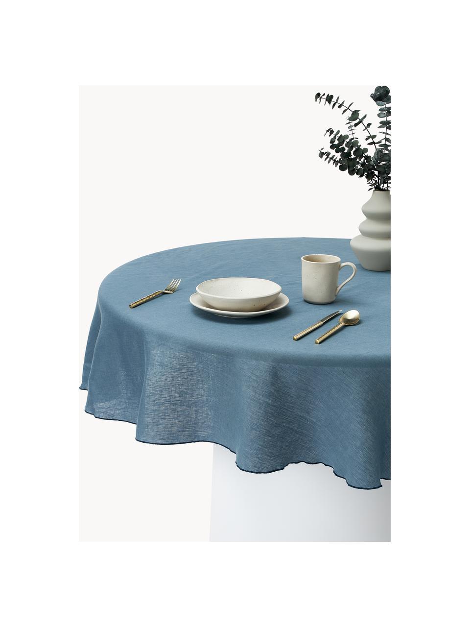 Nappe ronde en lin avec passepoil Kennedy, 100 % lin délavé

Le lin est une fibre naturelle qui se caractérise par ses propriétés respirantes, sa résistance et son toucher doux

Le matériau est certifié STANDARD 100 OEKO-TEX®, 6760CIT, CITEVE, Gris-bleu, bleu foncé, 4-6 personnes (Ø 180 cm)