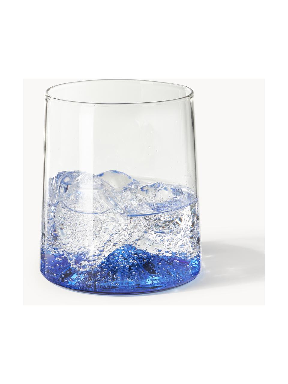 Bicchieri per acqua in vetro soffiato Hadley 4 pz, Vetro borosilicato soffiato

Scopri la versatilità delle stoviglie in vetro borosilicato per la tua casa! 
Il vetro borosilicato è un materiale di alta qualità, affidabile e robusto. È caratterizzato da un'eccezionale resistenza al calore e può quindi sopportare temperature estreme. È quindi particolarmente adatto per le bevande calde. Rispetto al vetro tradizionale, il vetro borosilicato è più resistente alla rottura e alle incrinature grazie alla sua composizione e struttura., Trasparente, blu, Ø 9 x Alt. 10 cm, 400 ml