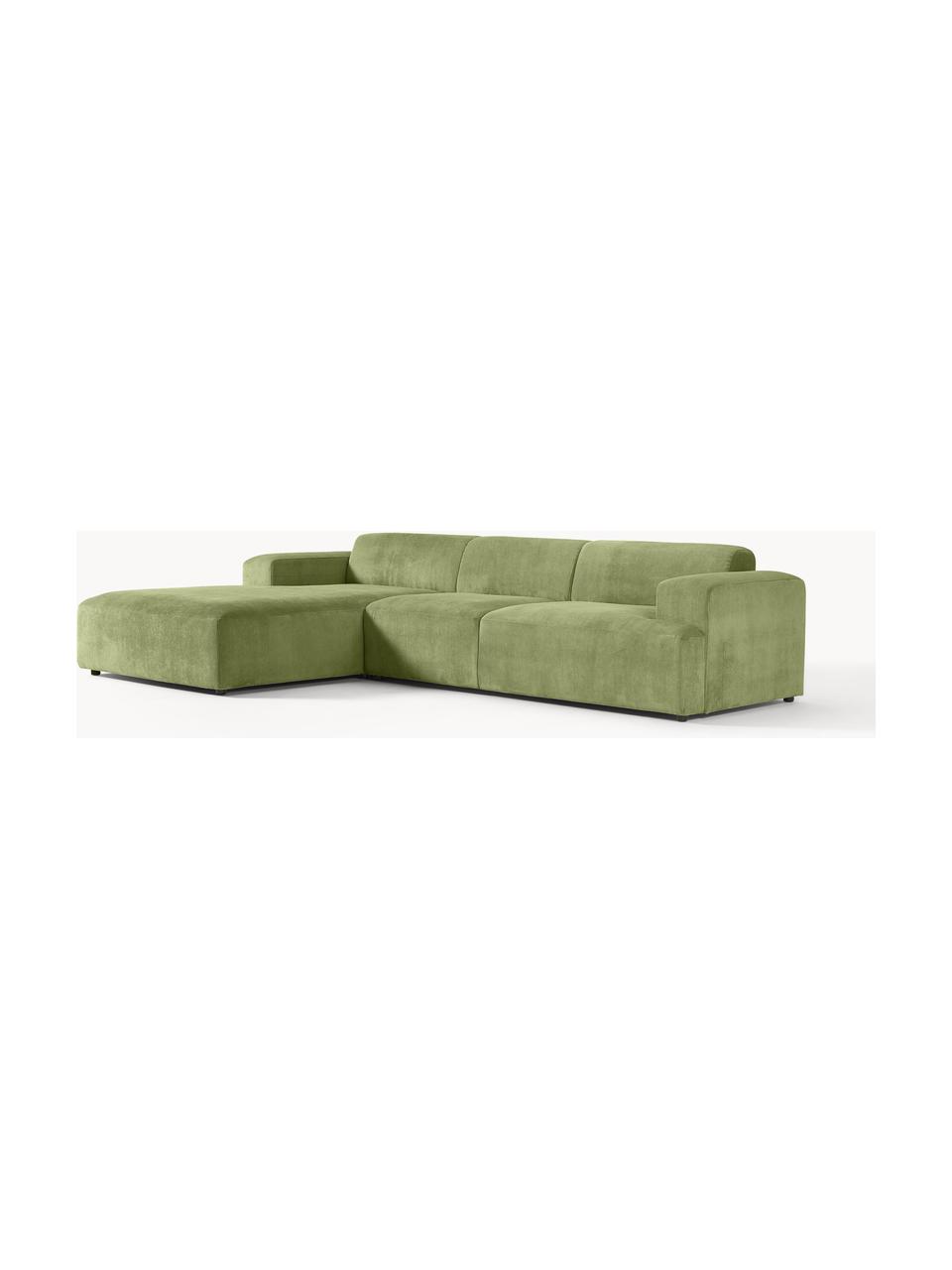 Divano angolare 4 posti in velluto a coste Melva, Rivestimento: velluto a coste (92% poli, Struttura: legno di pino massiccio, , Piedini: plastica, Velluto a coste verde oliva, Larg. 319 x Prof. 195 cm, chaise longue a sinistra