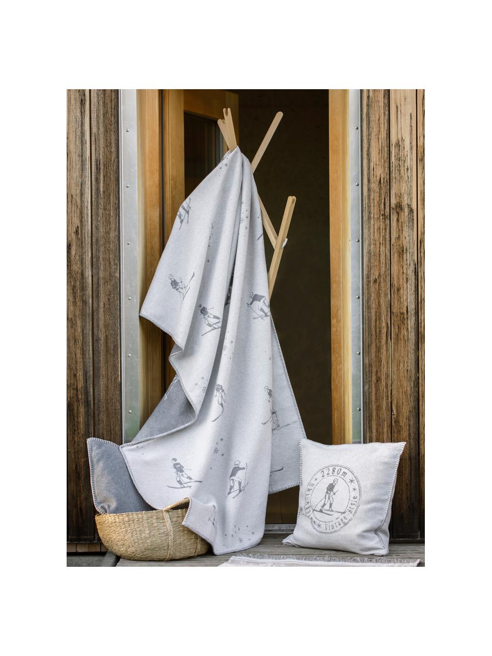 Bavlnená deka so zimnými motívmi Sylt, 85 % bavlna, 8 % viskóza, 7 % polyakryl, Sivá, tmavosivá, Š 140 x D 200 cm
