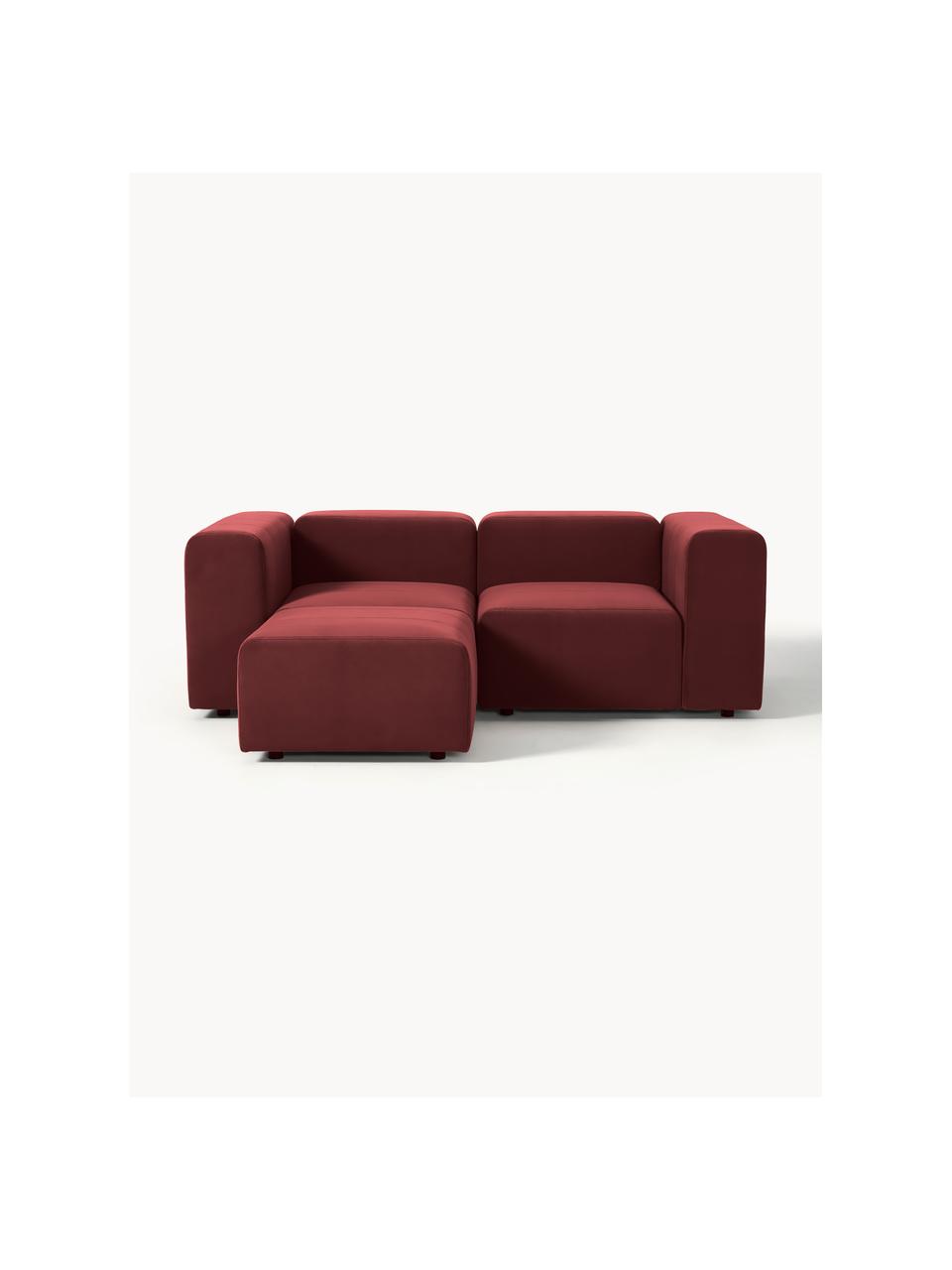 Modulares Samt-Sofa Lena (3-Sitzer) mit Hocker, Bezug: Samt (100 % Polyester) De, Gestell: Kiefernholz, Schichtholz,, Füße: Kunststoff, Samt Weinrot, B 209 x T 181 cm