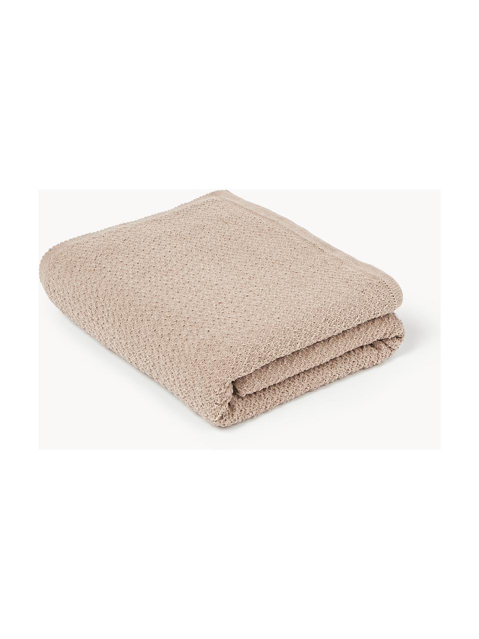 Weiche Strick-decke Everly aus Chenille, 100 % Polyester (recycelt), GRS-zertifiziert

Das in diesem Produkt verwendete Material ist schadstoffgeprüft und zertifiziert nach STANDARD 100 by OEKO-TEX®, 11.HIN.00050., Nougat, B 150 x L 200 cm