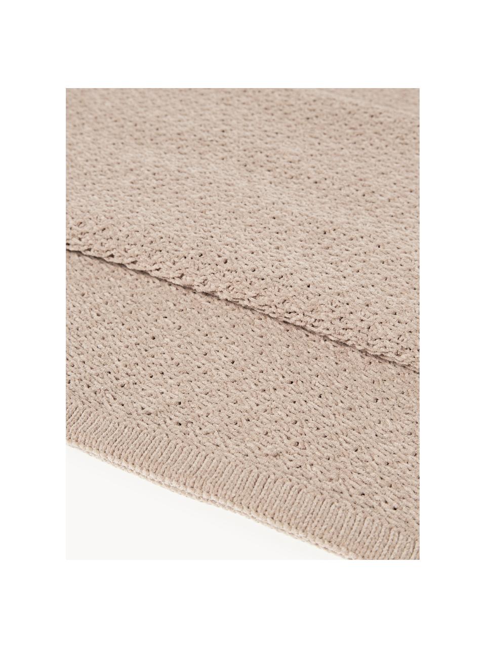 Couvre-lit en chenille Everly, 100 % polyester (recyclé), certifié GRS

Le matériau est certifié selon STANDARD 100 by OEKO-TEX®, 11.HIN.00050, Nougat, larg. 150 x long. 200 cm