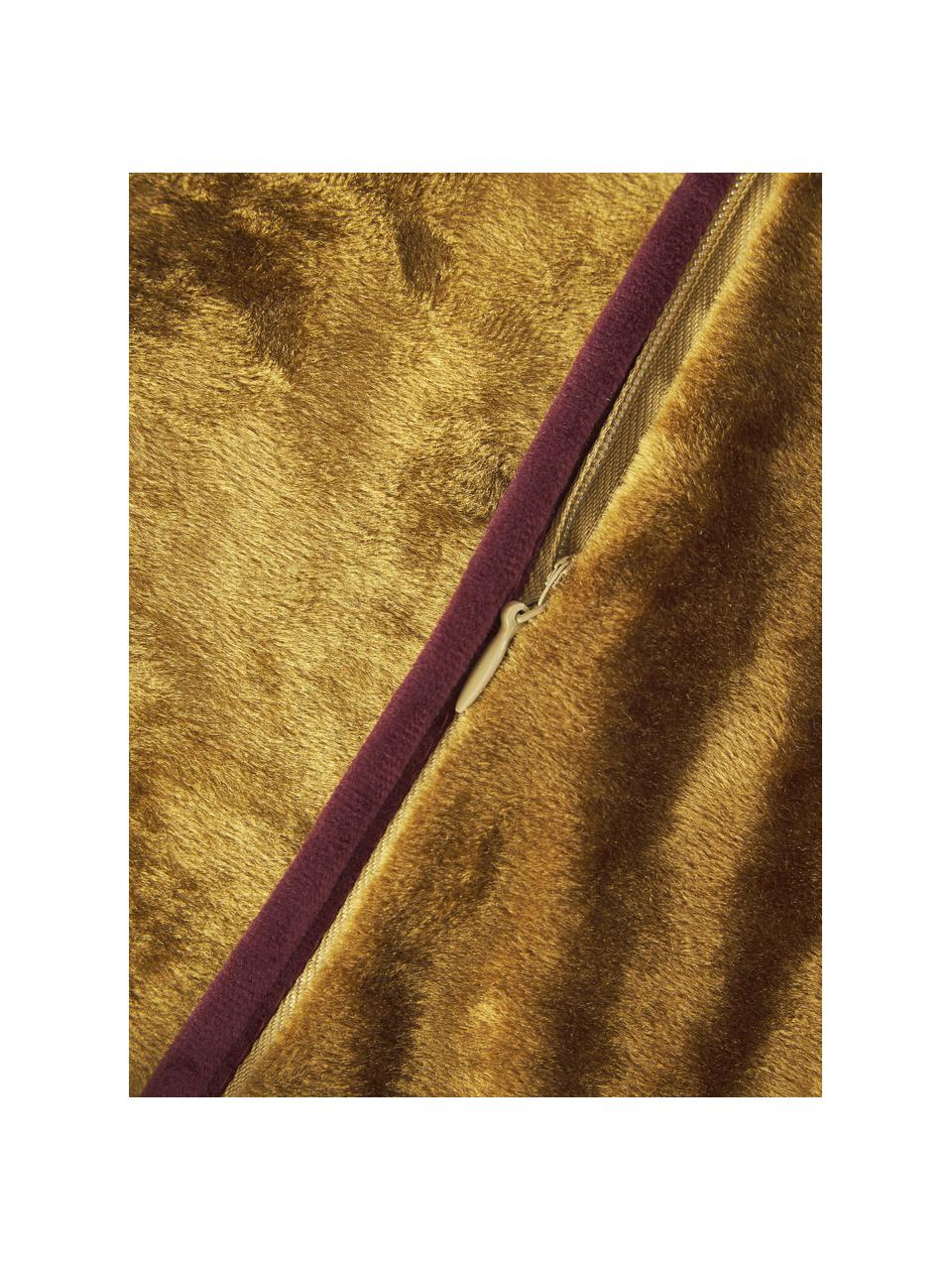 Housse de coussin avec bordure passepoilée Enid, Velours (100% polyester)
Oeko-Tex Standard 100, classe 1, Ocre, larg. 45 x long. 45 cm