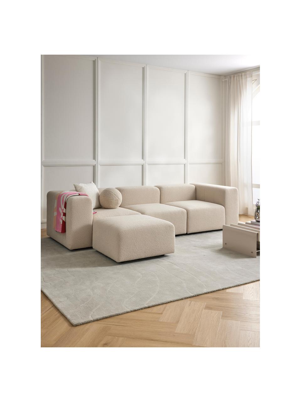 Divano componibile 4 posti in bouclé con poggiapiedi Lena, Rivestimento: bouclé (93% poliestere, 6, Struttura: legno di pino, compensato, Piedini: plastica, Bouclé beige chiaro, Larg. 284 x Prof. 181 cm