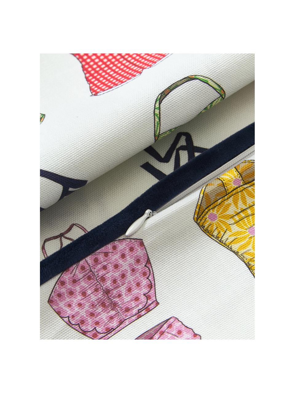 Bedruckte Kissenhülle Marietta mit Samt-Kederumrandung, 100 % Baumwolle

Das in diesem Produkt verwendete Material ist schadstoffgeprüft und zertifiziert nach STANDARD 100 by OEKO-TEX®, 4854CIT, CITEVE., Bunt, gemustert, B 45 x L 45 cm