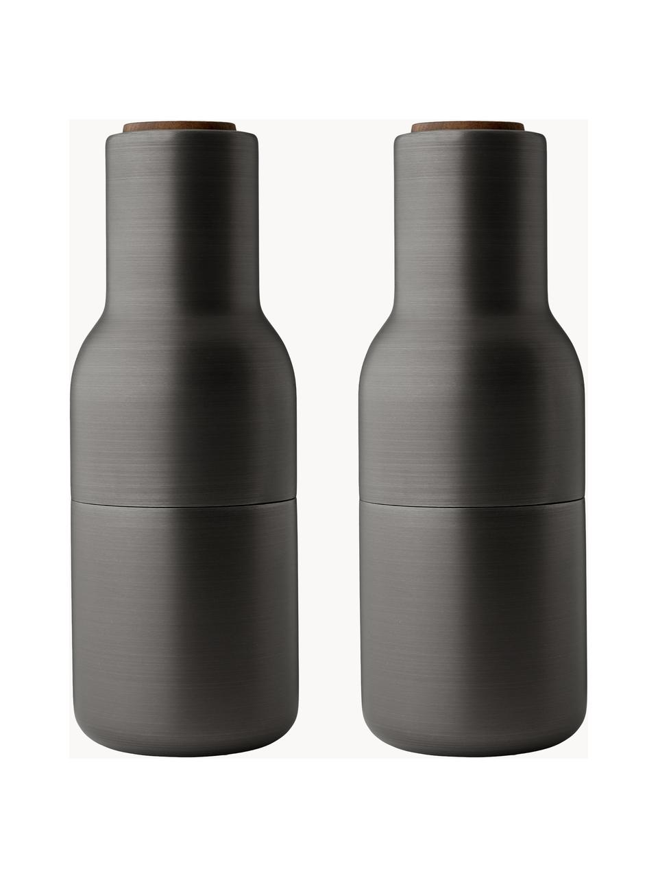 Salero y pimentero de diseño Bottle Grinder, 2 uds., Estructura: acero, latón y cepillado, Grinder: cerámica, Gris antracita cepillado, madera de nogal, Ø 8 x Al 21 cm