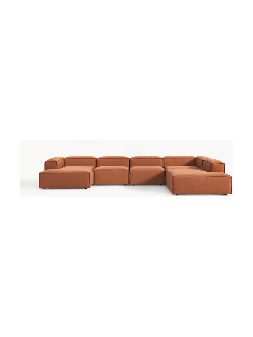 Divano angolare componibile Lennon, Rivestimento: 100% poliestere Con 115.0, Struttura: legno di pino massiccio, , Piedini: plastica, Tessuto color terracotta, Larg. 418 x Prof. 269 cm, chaise-longue a destra