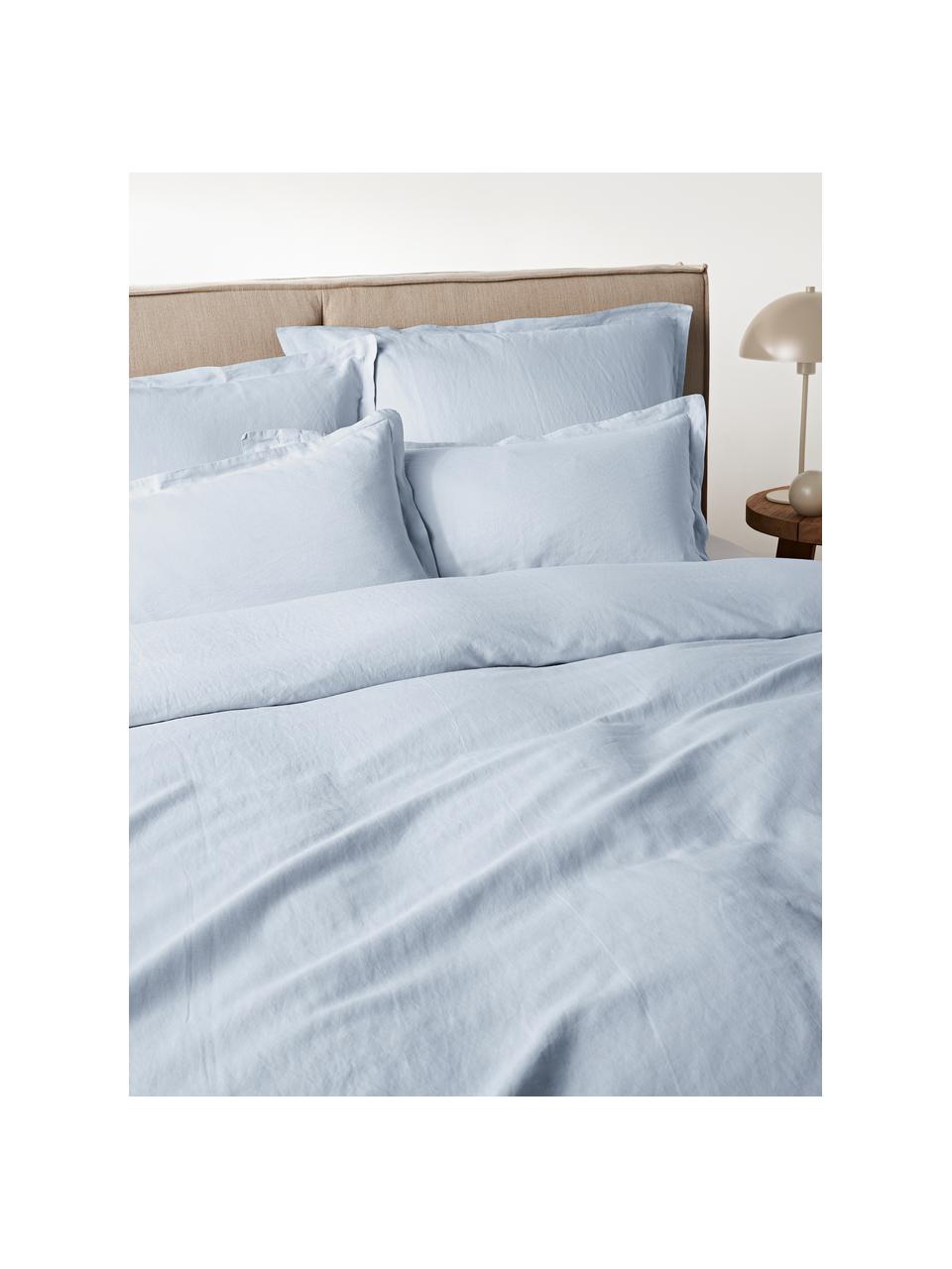 Ropa de cama de lino lavado Nature, Lino mixto
(52% lino, 48% algodón)

Densidad de hilo 108 TC, calidad estándar

Las prendas de lino mixto absorben hasta 35% de humedad intercambiandola con el ambiente, se seca muy rápido y tiene un agradable efecto refrescante para las noches de verano. Además su alta resistencia a la abrasión hace que el lino sea muy duradero, Azul claro, Cama 80 cm (135 x 200 cm), 2 pzas.